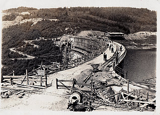 Bau der Aggertalsperre 1927 - 1929 - erster Stau am 24.12.1928